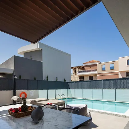 Villa Villagioi - Luxury Villas, Private Pools, 450m To The Chania (Crete)