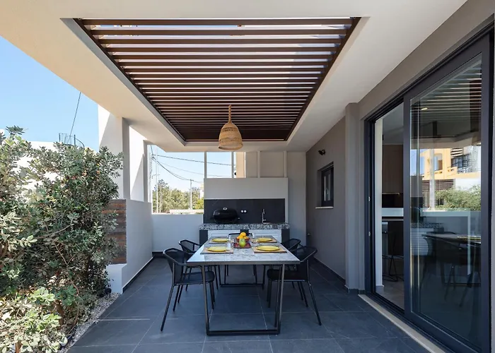 Villagioi - Luxury Villas, Private Pools, 450m To The וילה