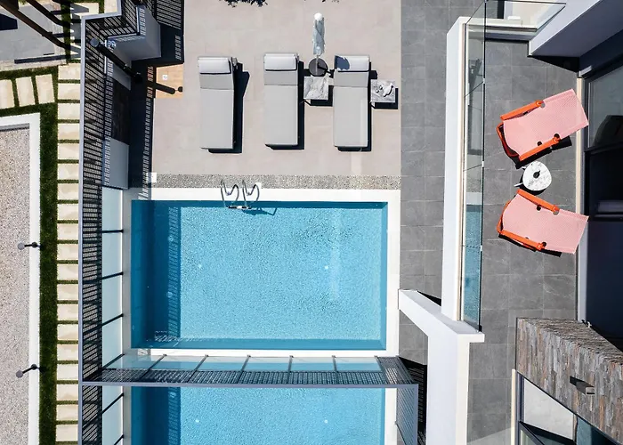 וילה Villagioi - Luxury Villas, Private Pools, 450m To The חאניה