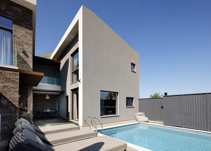 וילה Villagioi - Luxury Villas, Private Pools, 450m To The חאניה